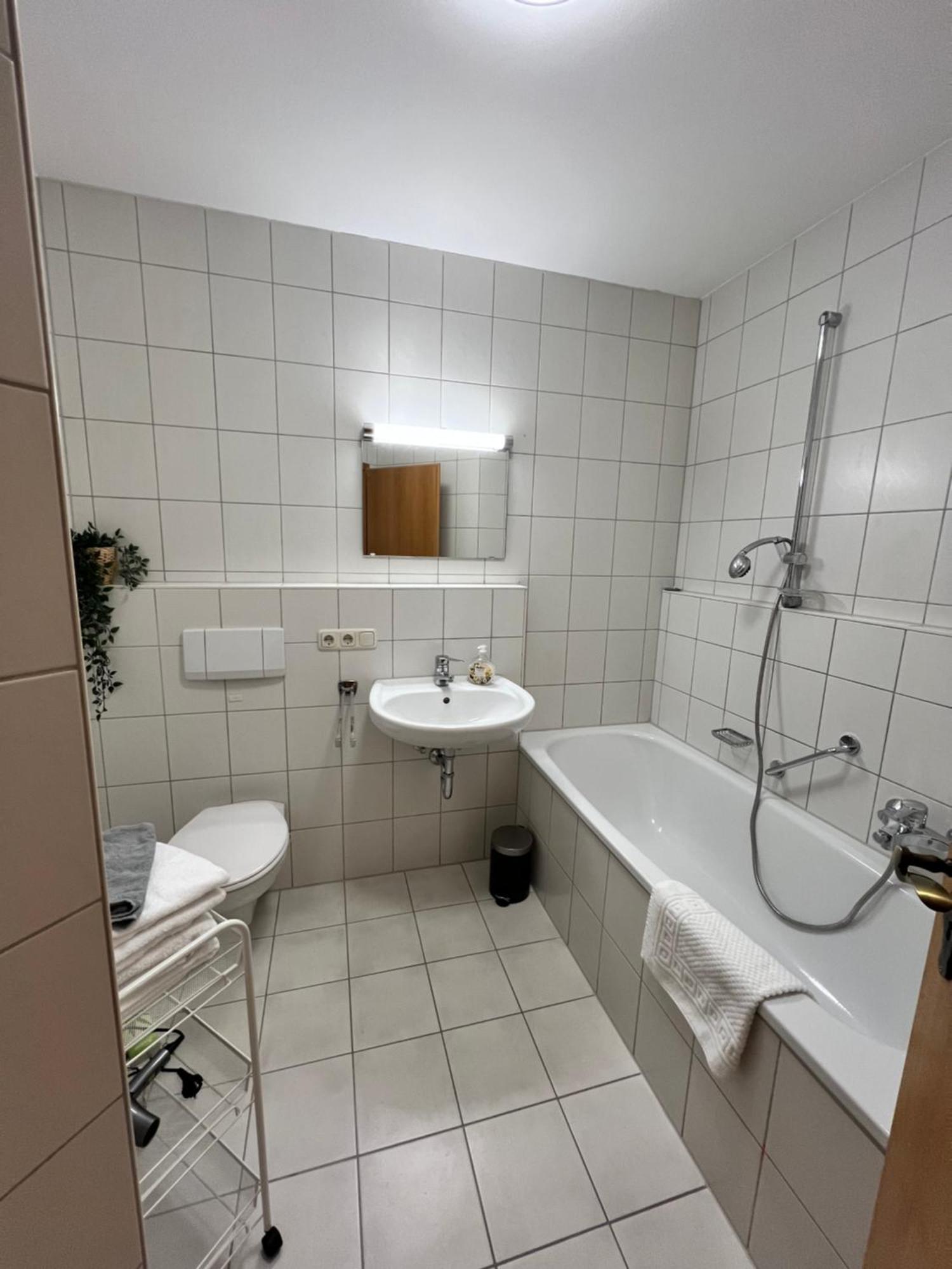 Dg-Wohnung In Waldkraiburg 50Qm Esterno foto
